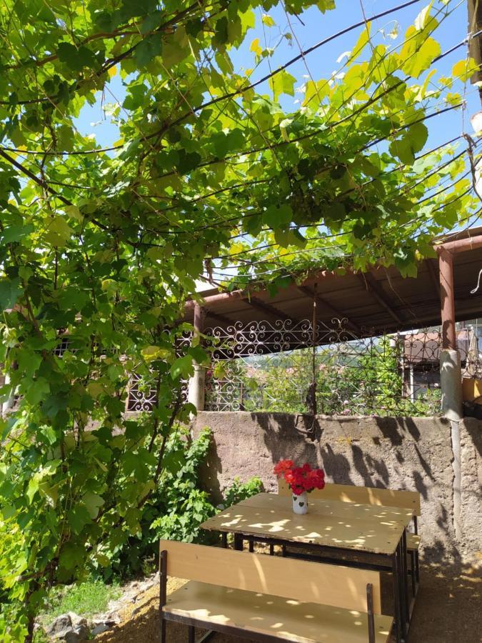 Gevorgyans Bed & Breakfast Tatev Eksteriør billede